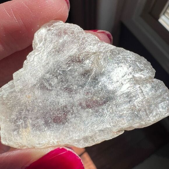 Small Natural Raw Selenite Piece - Picture 6 of 12